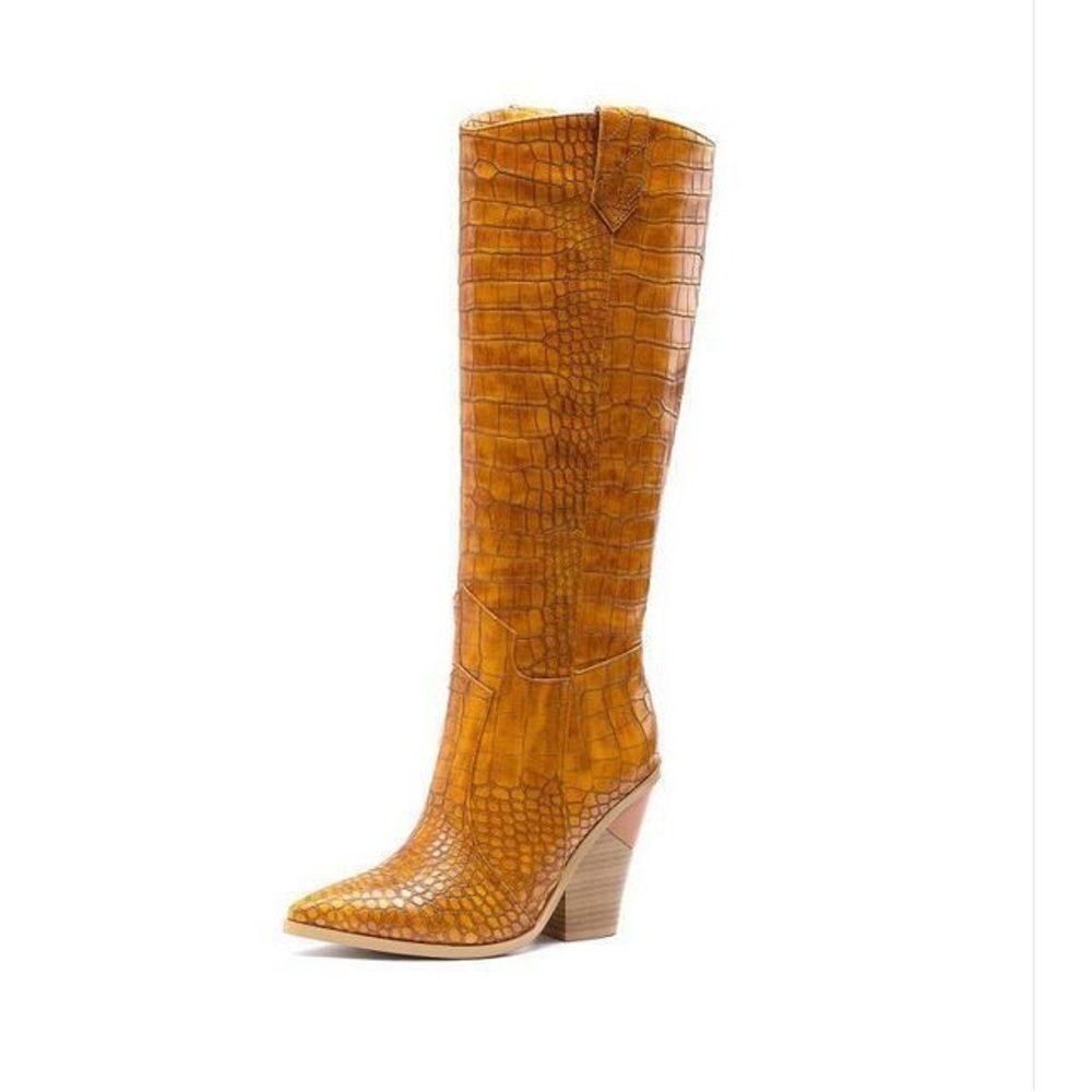 ❌SOLD❌Brown Snakeskin Boots